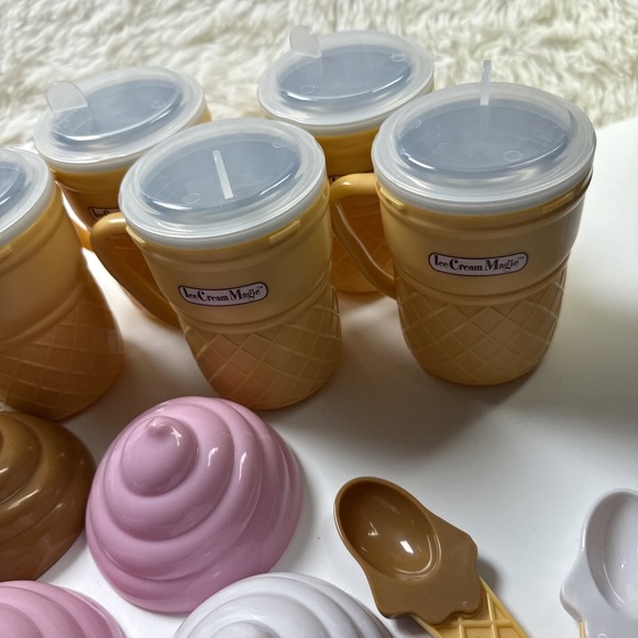 Ice Cream Magic Ice-Cream Maker Set of 6 W/ Spoons Activity As Seen on TV - Picture 4 of 9